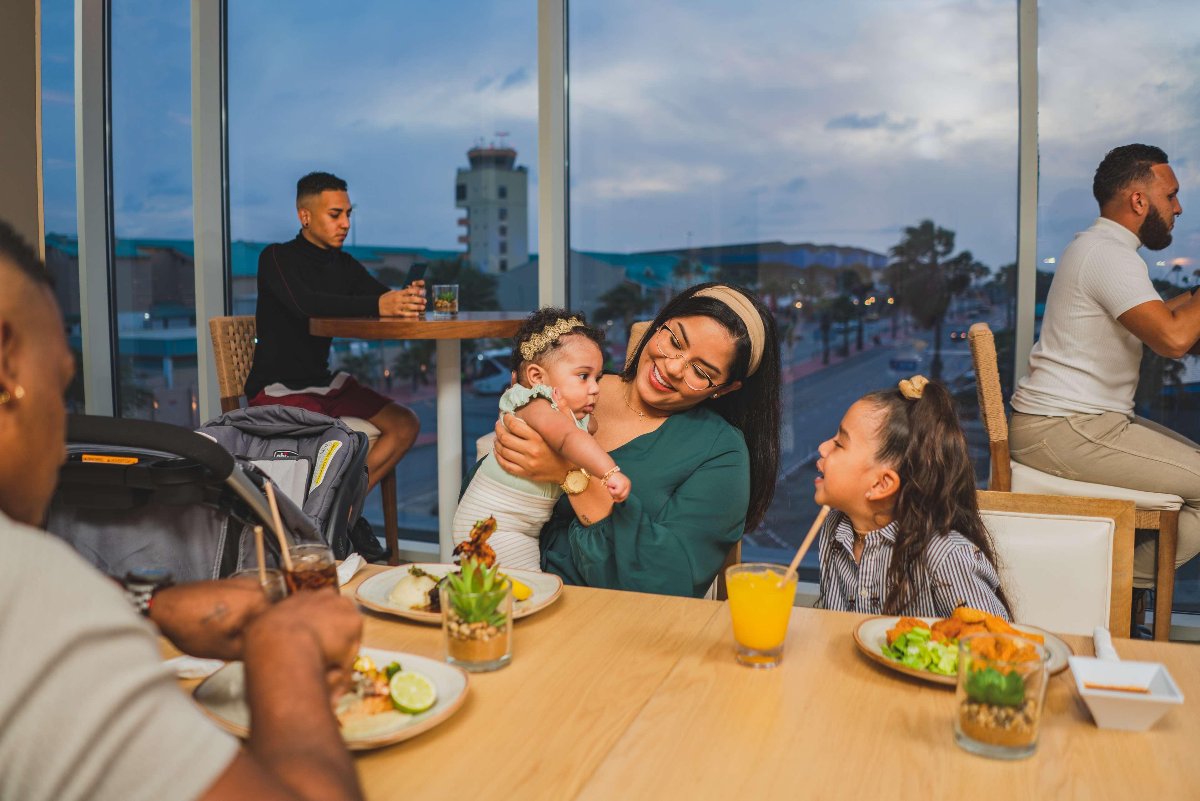 Hyatt Place Aruba Airport Ораниестад Екстериор снимка