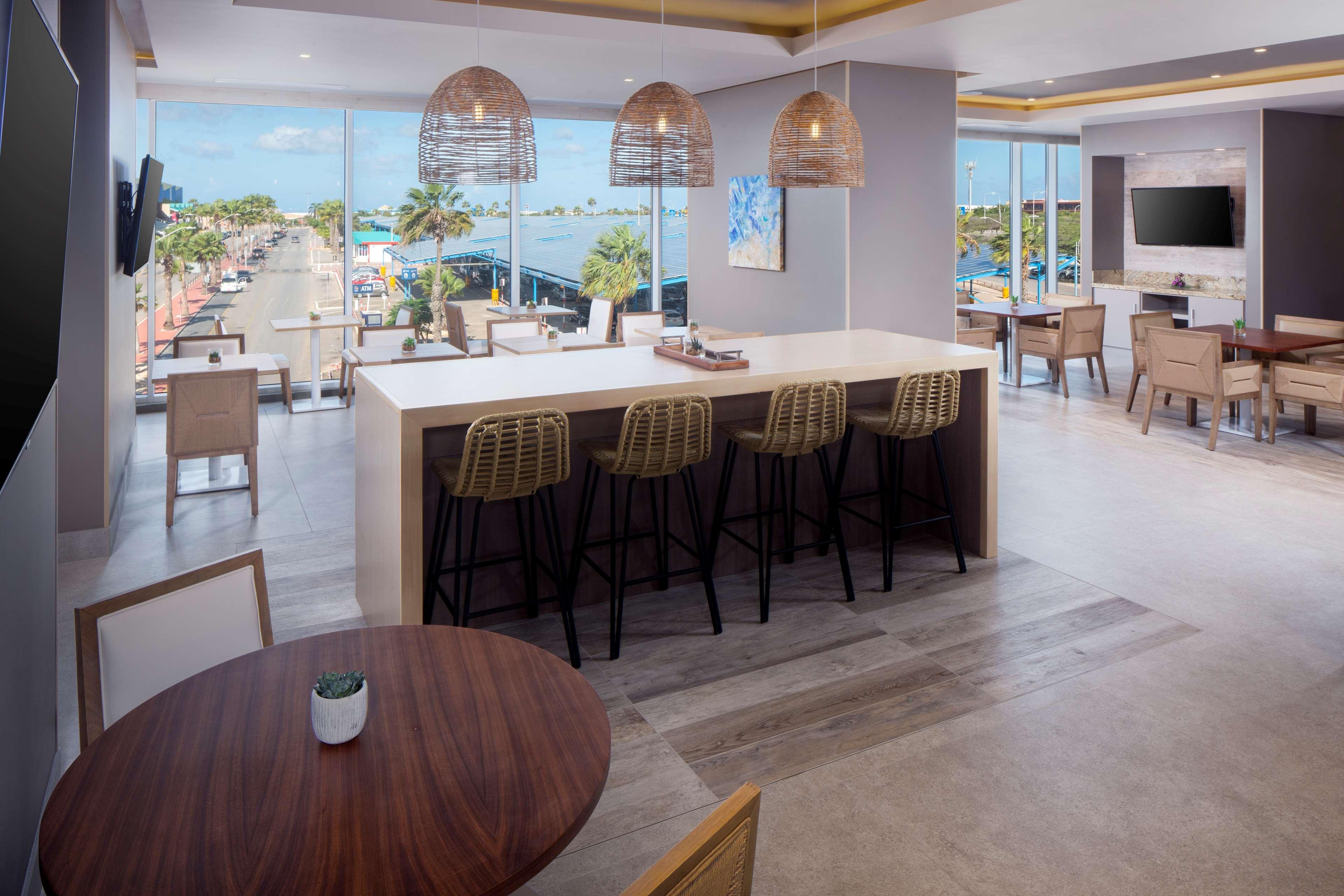 Hyatt Place Aruba Airport Ораниестад Екстериор снимка